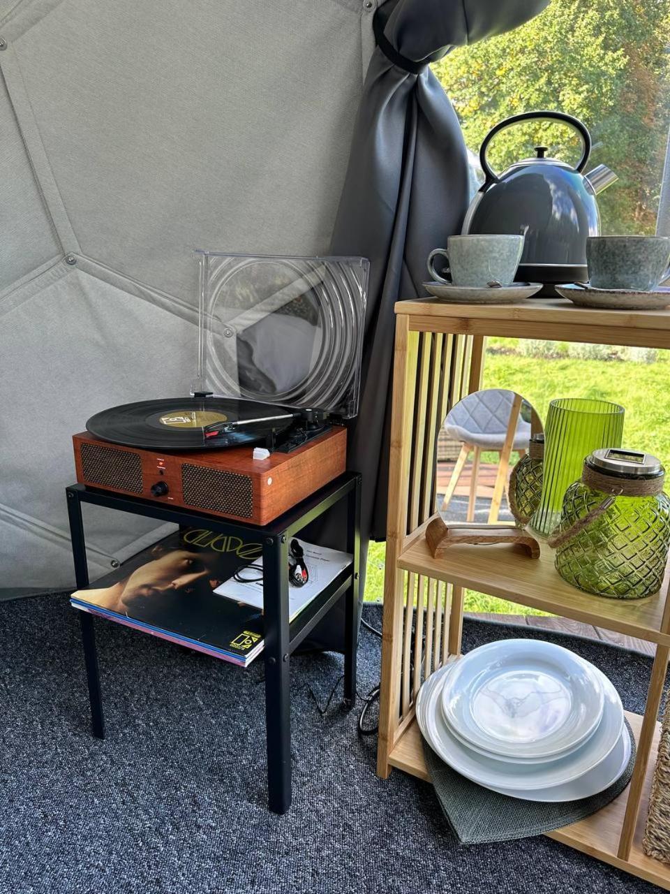 Paradiesufer Am Campsite Milmersdorf
